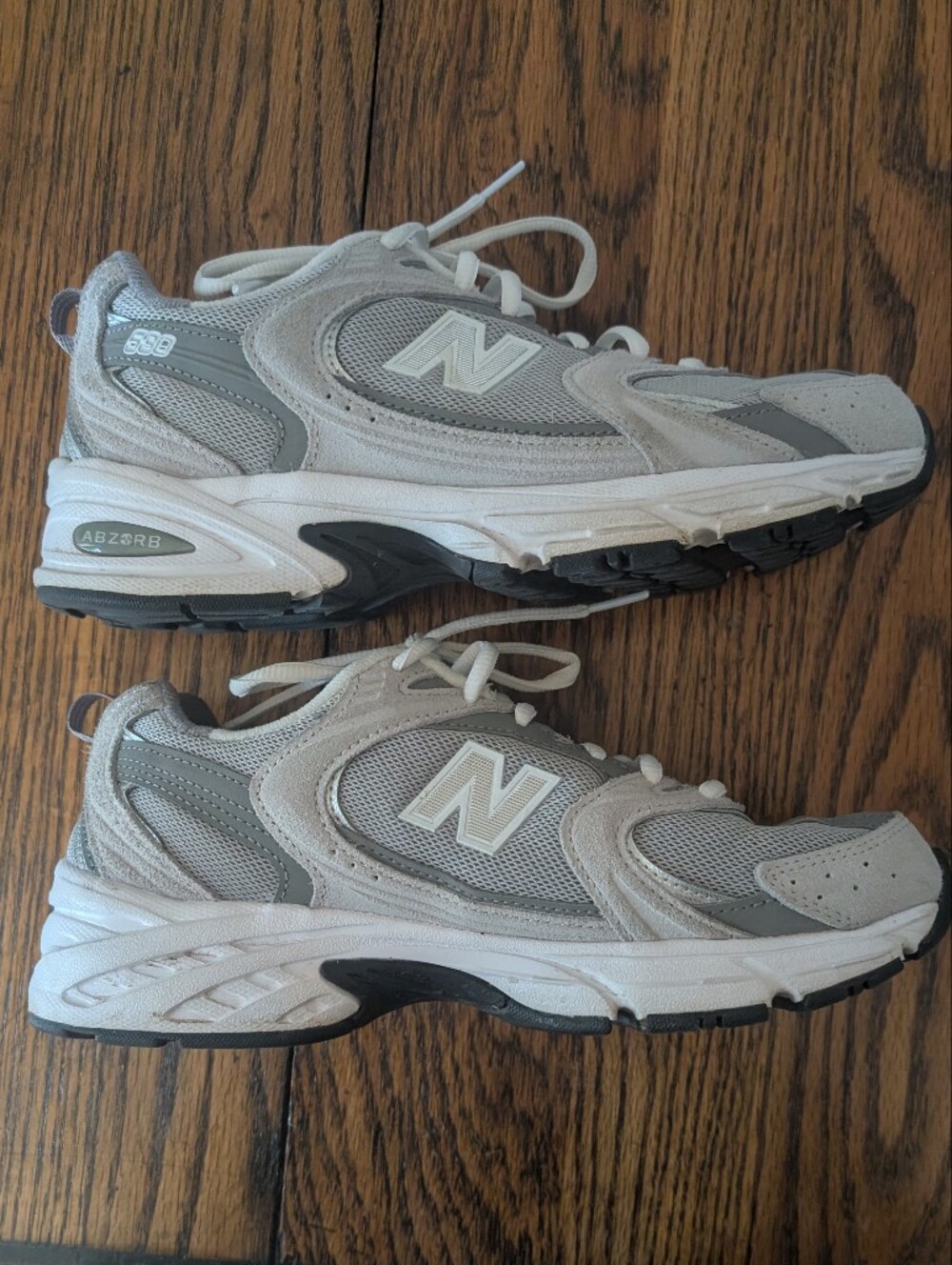 New Balance 530 - Picture 2 of 5